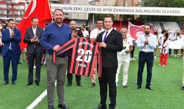 Çiğli Belediyesi 9 Eylül 'ü coşkuylu kutladı