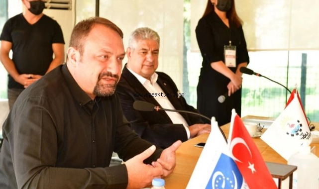 Çiğli’de “Barınamayan Öğrenciler” için Çözüm Zirvesi