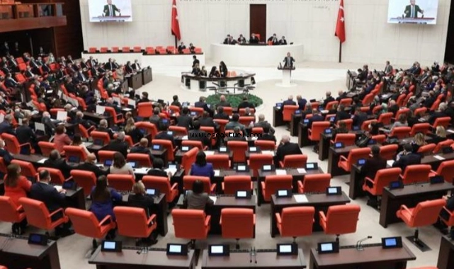 Irak ve Suriye tezkeresi kabul edildi