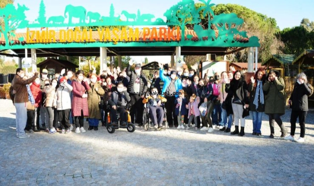 Balçovalı Engelli Çocuklar Doğal Yaşam Parkını gezdi