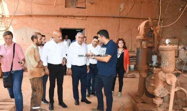 CHP İzmir hız kesmiyor! Menemen’de büyük saha çalışması
