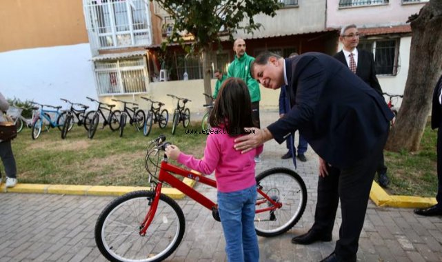 Eski bisikletler iyiliğe dönüştü