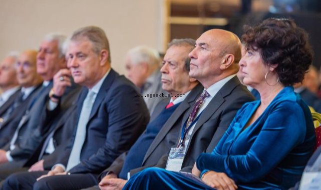 Başkan Soyer Ege Ekonomik Forum’da tarihi kongre için konuştu