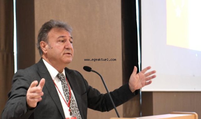 Bornovalı muhtarlarla yıl sonu değerlendirme toplantısı