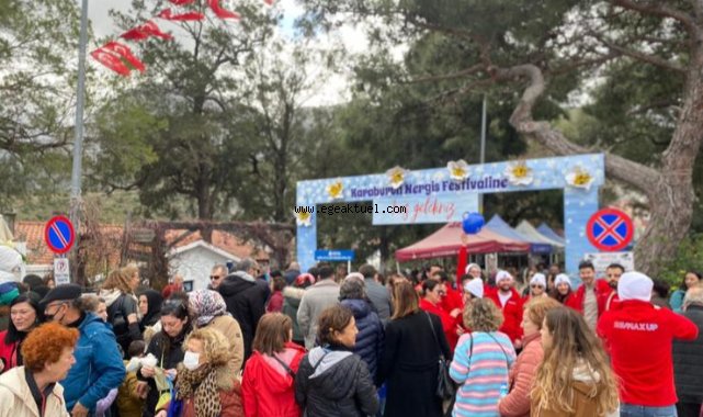 Kokuyu duyan Karaburun’a akın etti