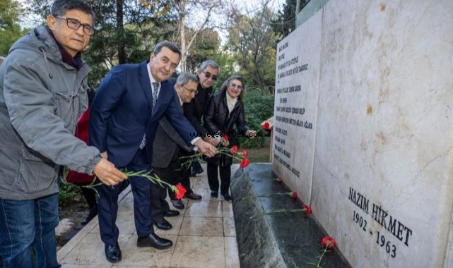 Usta Şair Nazım Hikmet Konak’ta anıldı