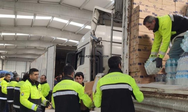 Deprem bölgesine İzmir’den destek sürüyor