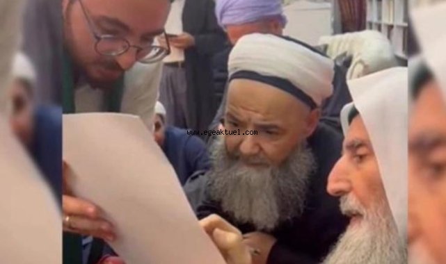 Cübbeli Ahmet, tarikat değiştirdi