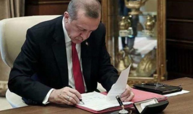Gece yarısı atama ve görevden alma!