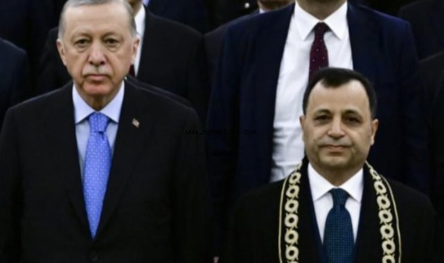 Cumhurbaşkanlığı'ndan AYM Başkanı Zühtü Arslan'a jet yanıt