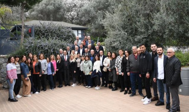 CHP'li Yiğit Balçovalı Mali Müşavirlerle buluştu: "Projelerimizi anlattık"