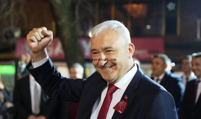 Miting Gibi Açılış 