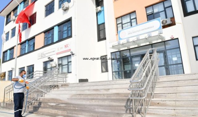 Çiğli’de Okullara Bakım ve Onarım Desteği