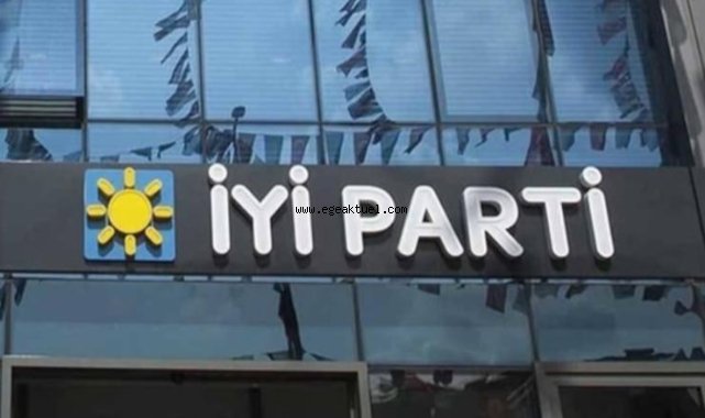İYİ Parti'den bir isim daha istifa etti