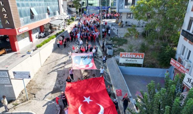 Urla'da 102.yıl gururu