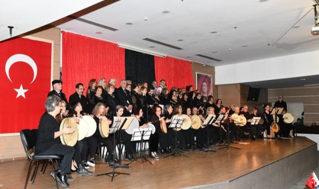 Çiğli’de Rebetiko Korosu Rüzgarı Esti