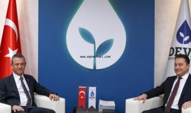  Özel’den ‘iki adaylı formül’ sorusuna net yanıt!