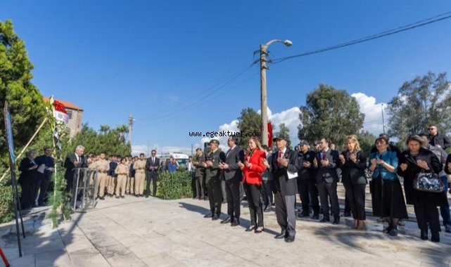 Konak Çanakkale şehitlerini andı
