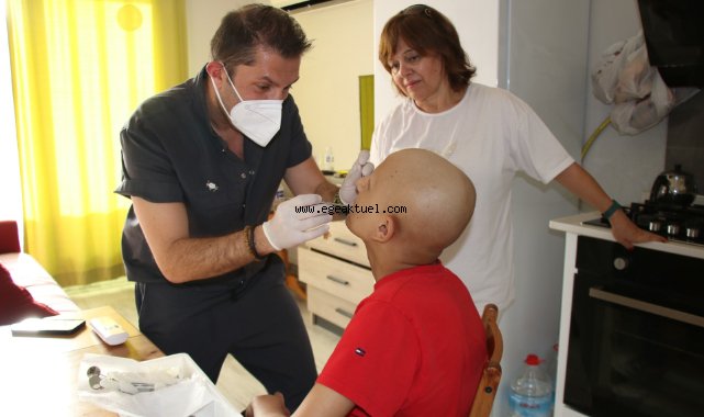 Çocuklara Sağlıklı Gülüşler 