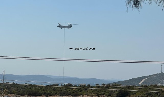 İzmir’de yangın! İzmir-Karaburun yolu trafiğe kapatıldı