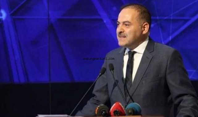 Bakan Yardımcısı 4 Diplomasını Sildi