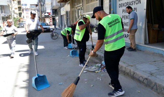 Her gün iki mahallede derinlemesine temizlik