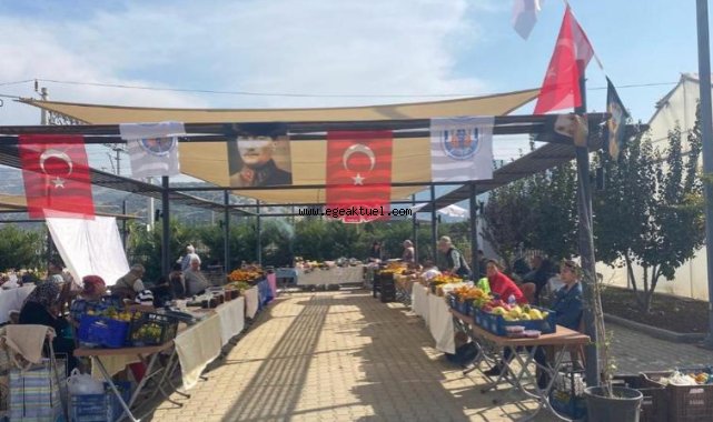 Üretici Pazarı Efes Tarlası Yaşam Köyü’nde bereketiyle devam ediyor