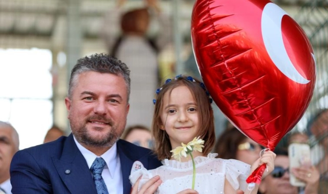 Buca’da 23 Nisan coşkusu