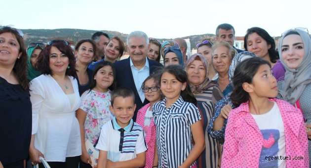 Ak parti teşkilatları binali Yıldırım ile moral depoladı