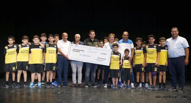 Amatörün yüzü bir kez daha güldü
