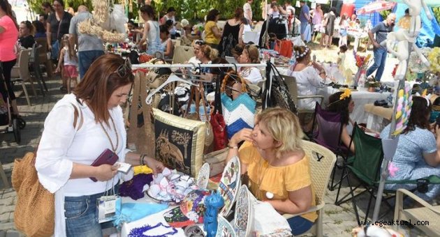 Anne Eli Şenliği büyük ilgi gördü