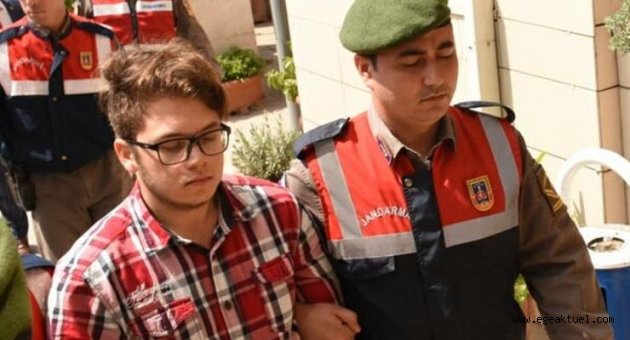 Babalarını öldüren kardeşlerden 'şiddet' savunması