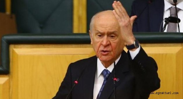 Bahçeli'den 'sözde cumhurbaşkanı' tepkisi