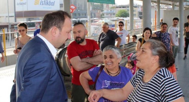Başkan Gümrükçü esnafı dinledi