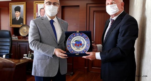 Başkan Karakayalı’dan Vali Köşger’e ziyaret