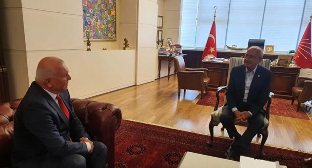 Başkan Rıdvan Karakayalı'dan Kılıçdaroğlu'na ziyaret