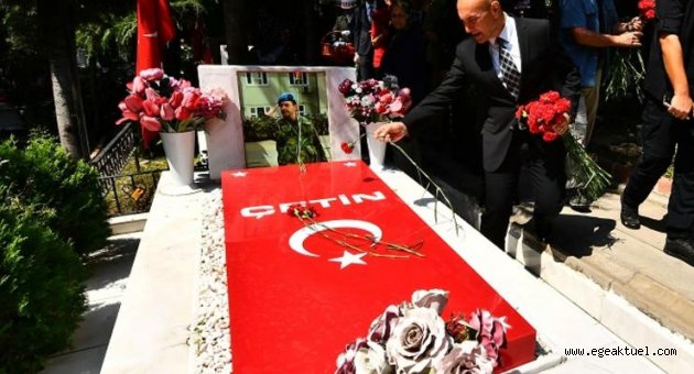 Başkan Soyer, 15 Temmuz şehitlerini anma törenine katıldı