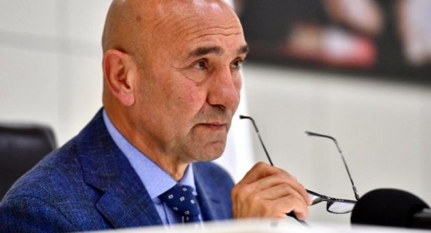 Başkan Soyer’den AK Partili Hızal’ın eleştirilerine yanıt: Ayrımız gayrımız yok!