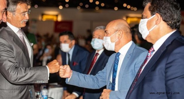 Başkan Soyer, Türkiye-Irak Yatırım ve Ticaret Zirvesi’ne katıldı
