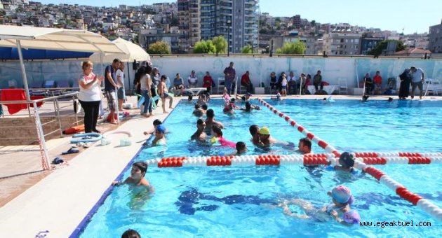 Bayraklı'da onlara engel yok