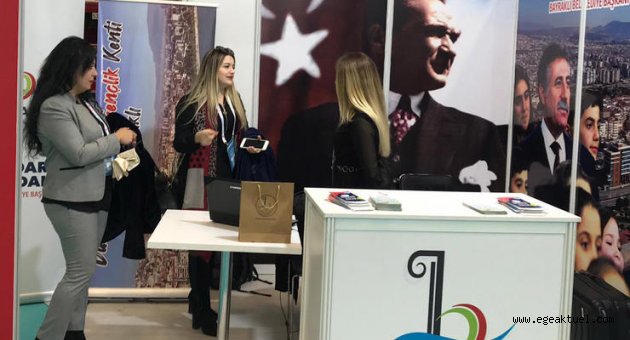 Bayraklı'nın projeleri Ankara'da tanıtıldı