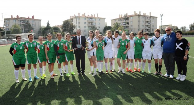 Bostanlıspor 3 yılda 7 şampiyonluk yaşadı