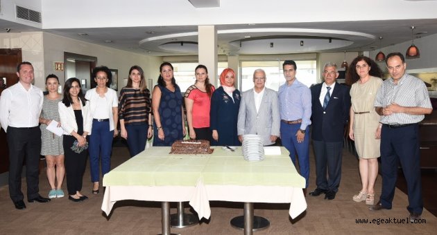 Bu pastada ‘İş’ var 