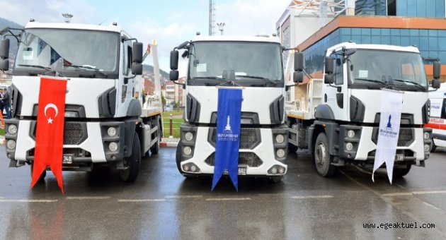Büyükşehir’den 30 ilçeye 90 temizlik aracı