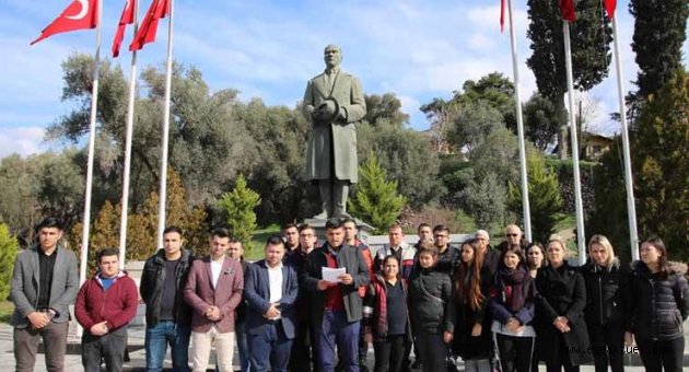 CHP Bayraklı Gençlik Kolları'ndan Başkan Karabağ'a destek açıklaması