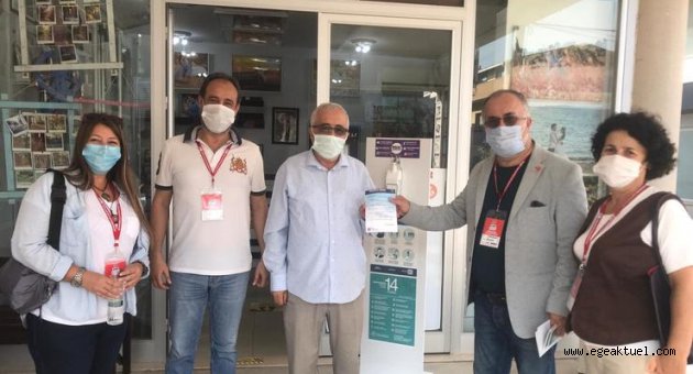 CHP Güzelbahçe örgütü esnafı ziyaret etti