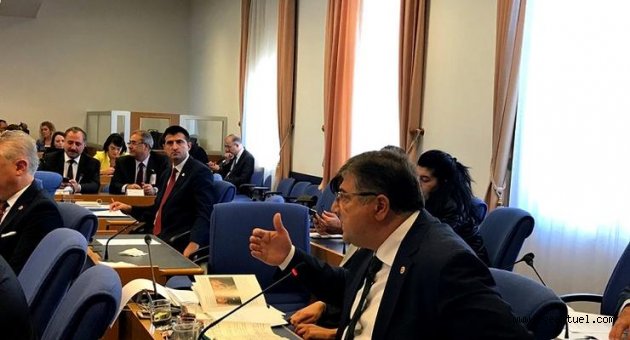 CHP’li Sındır, “11. Kalkınma Planı’nda, plan yok, vatandaş yok; bol keseden hedefler var”