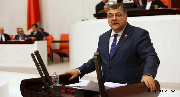 CHP’li Sındır, “İktidar bir ilki daha yaşattı, atanan öğretmenlerimiz ortada kaldı”