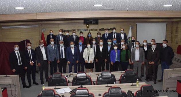 CHP Menemen'den rüşvet iddiasına yanıt: "Kendi iftirasıyla baş başa kalacak"