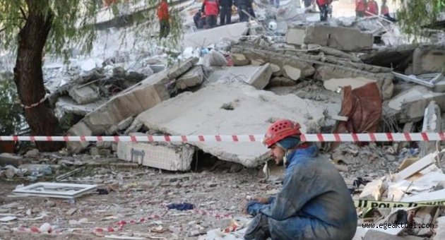 CHP'den 'İzmir Depremi' raporu: Sorumluluğu yurttaşa yükleyen afet yönetimi